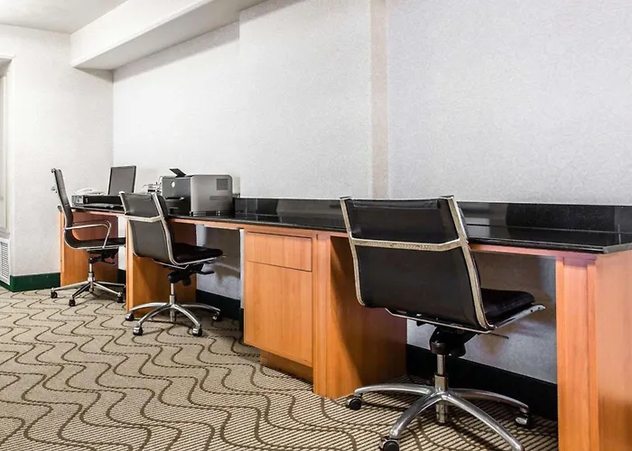 Comfort Suites Victorville-Hesperia